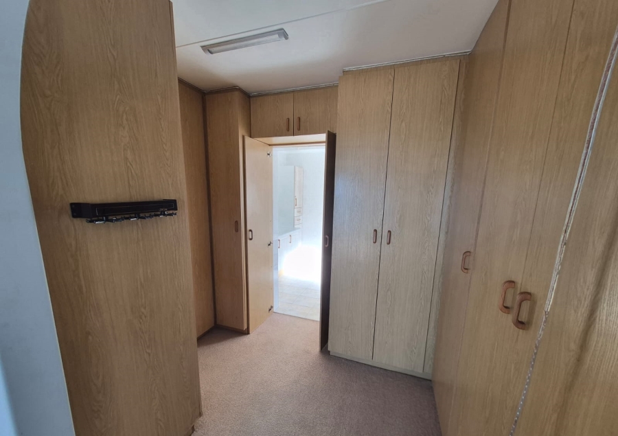 4 Bedroom Property for Sale in Dana Bay Western Cape